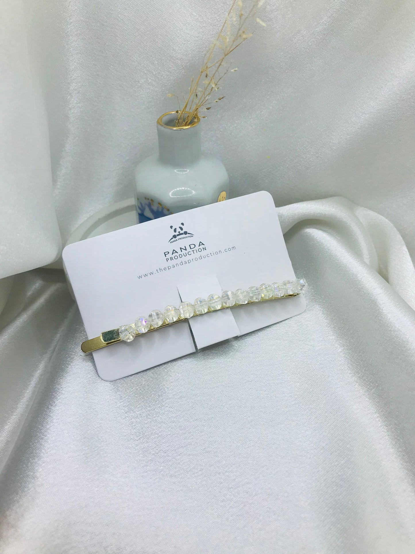 Minimalist Beaded Gold Hairpin