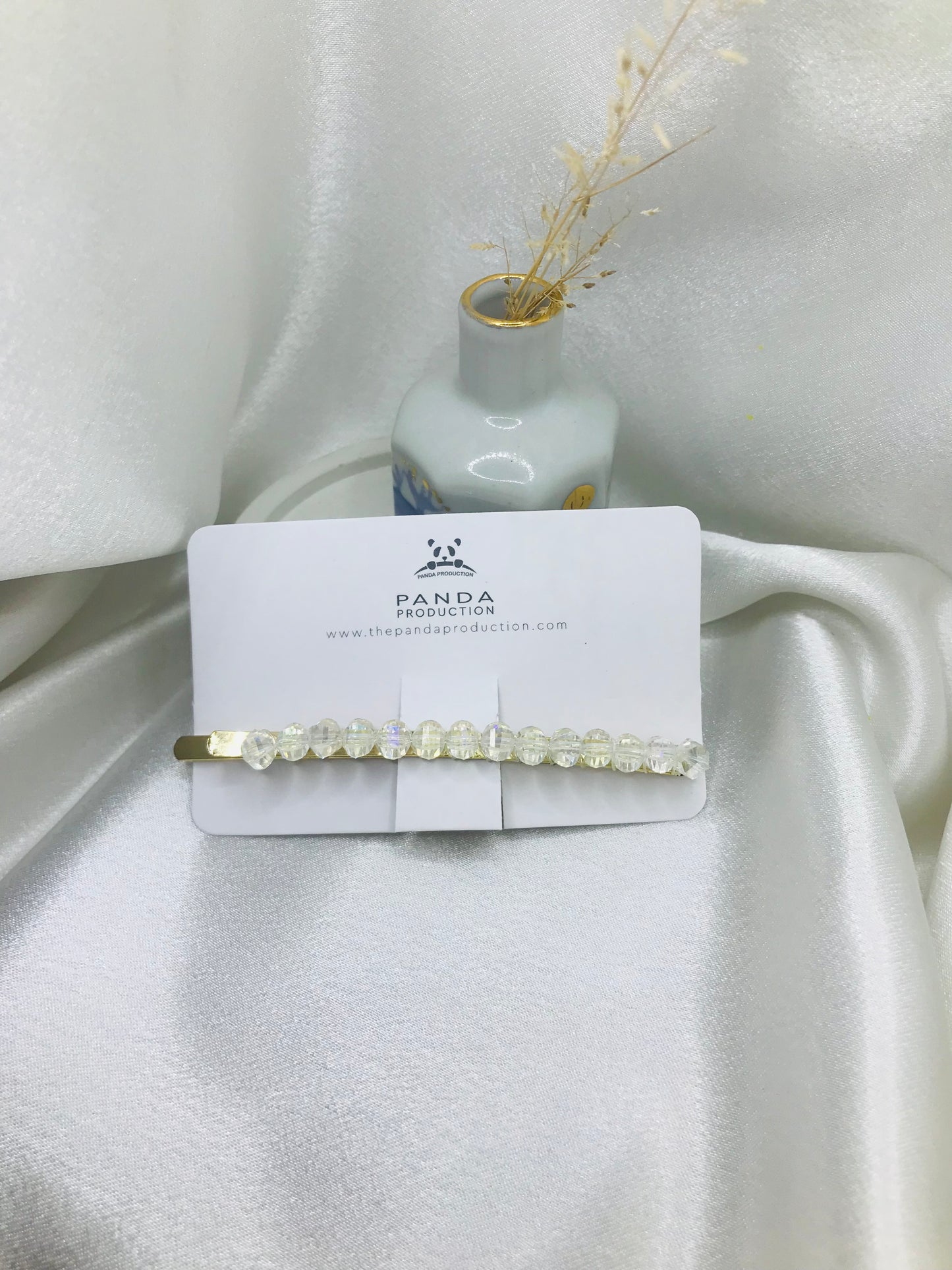 Minimalist Beaded Gold Hairpin