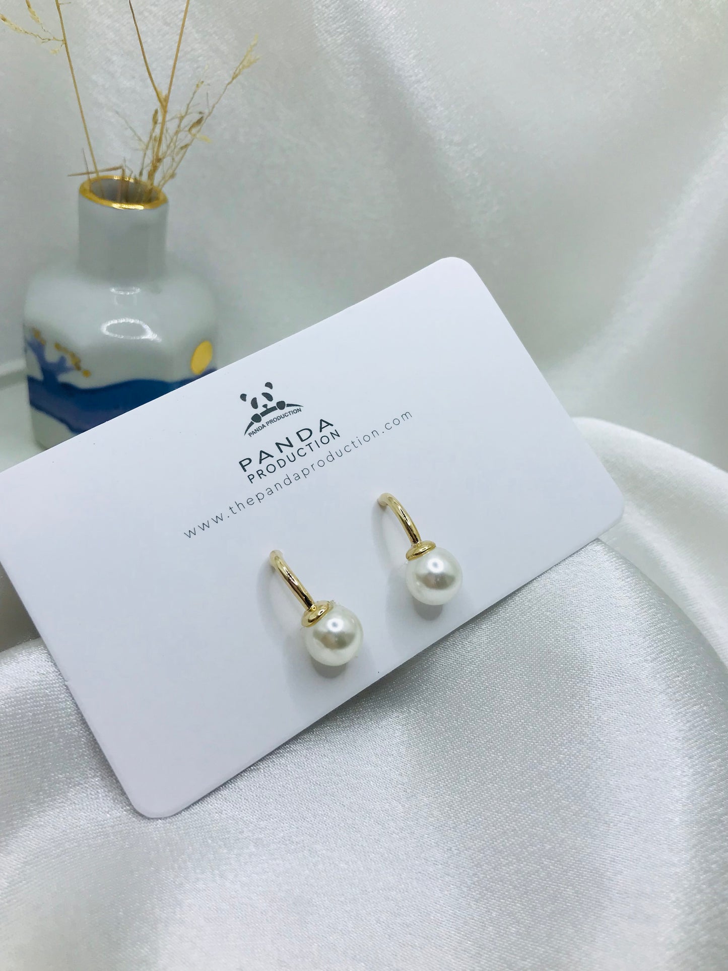 Minimalist Pearl Stud Earrings
