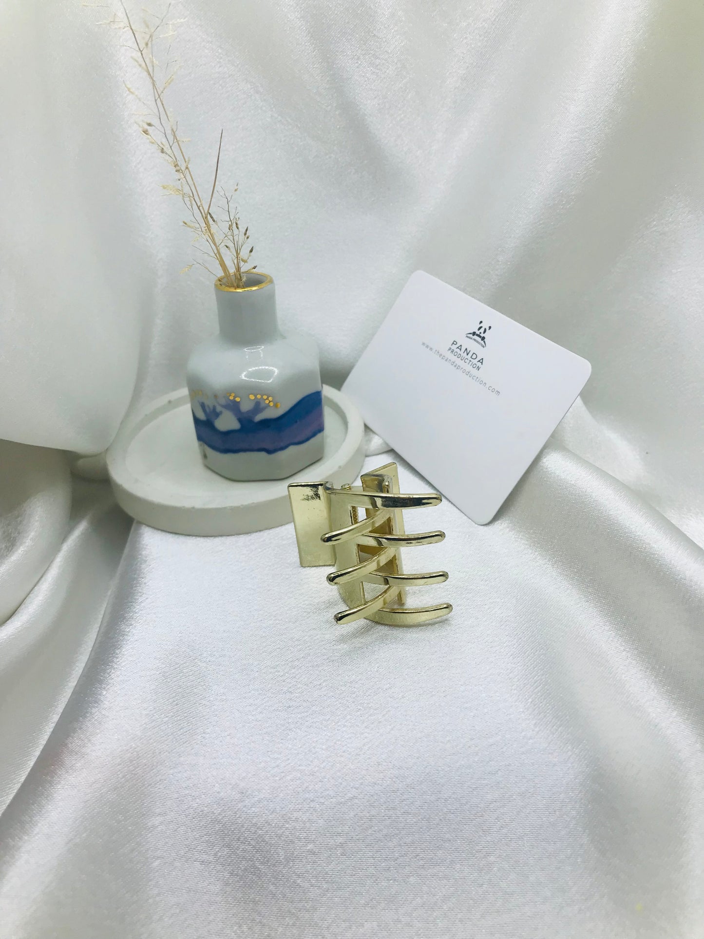 Gold and Black Hair Claw Set