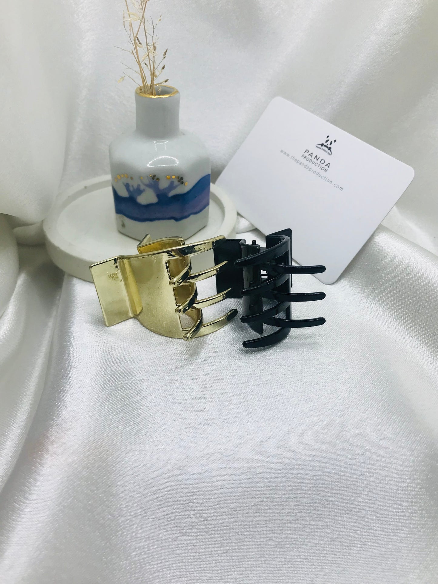 Gold and Black Hair Claw Set