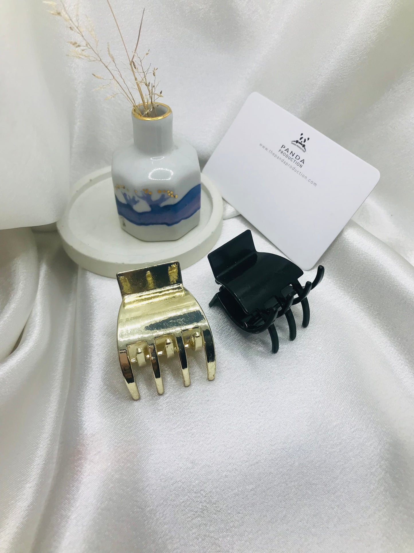Gold and Black Hair Claw Set