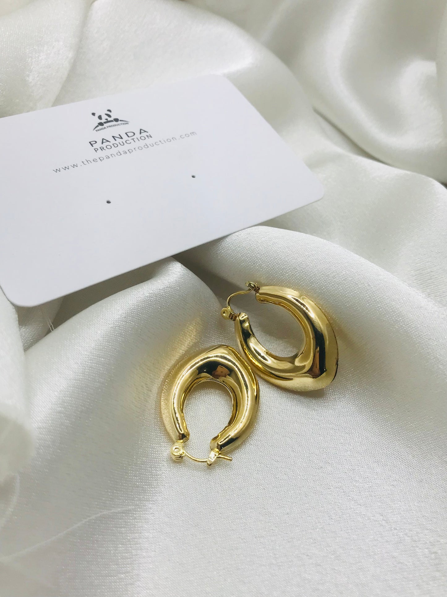 Bold Oval Gold Hoops
