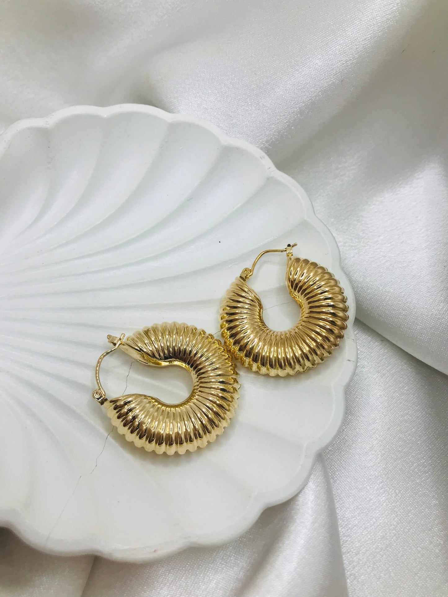 Corrugated Gold Hoop Earrings