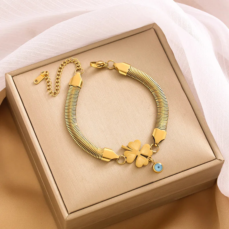 Clover Snake Chain Bracelet