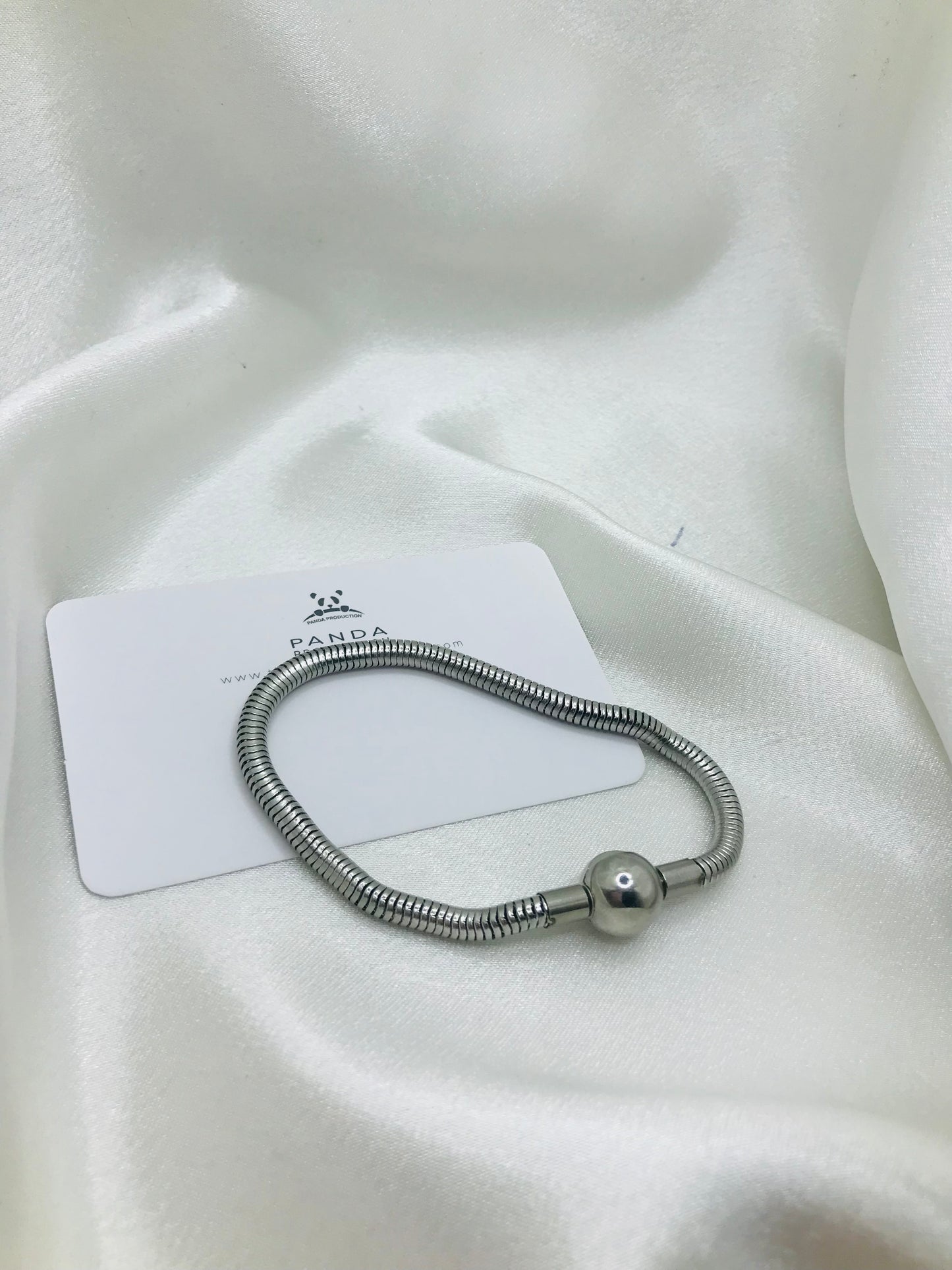 Silver Interlocking Link Bracelet