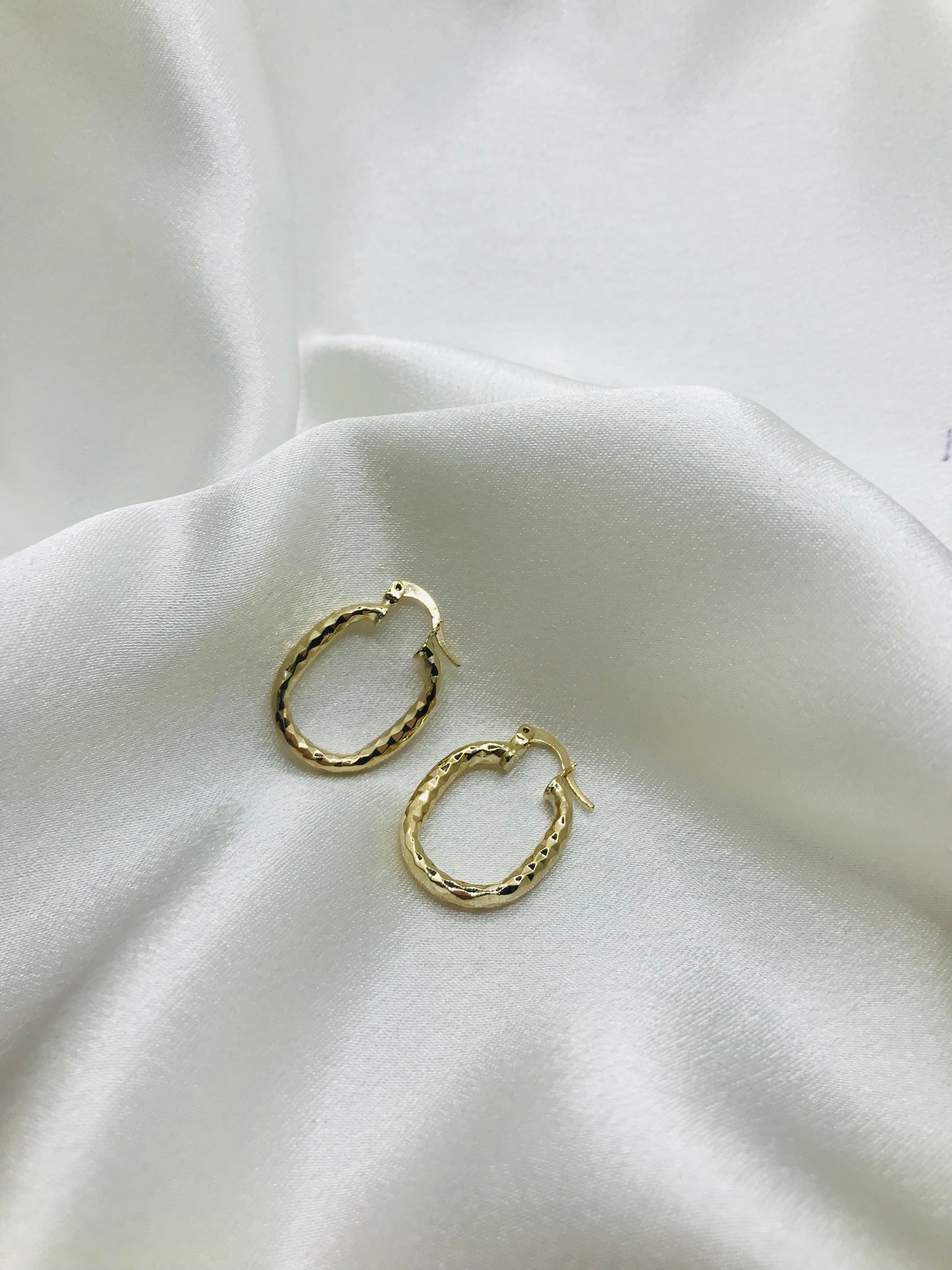 Oval Gold Hoop Earrings