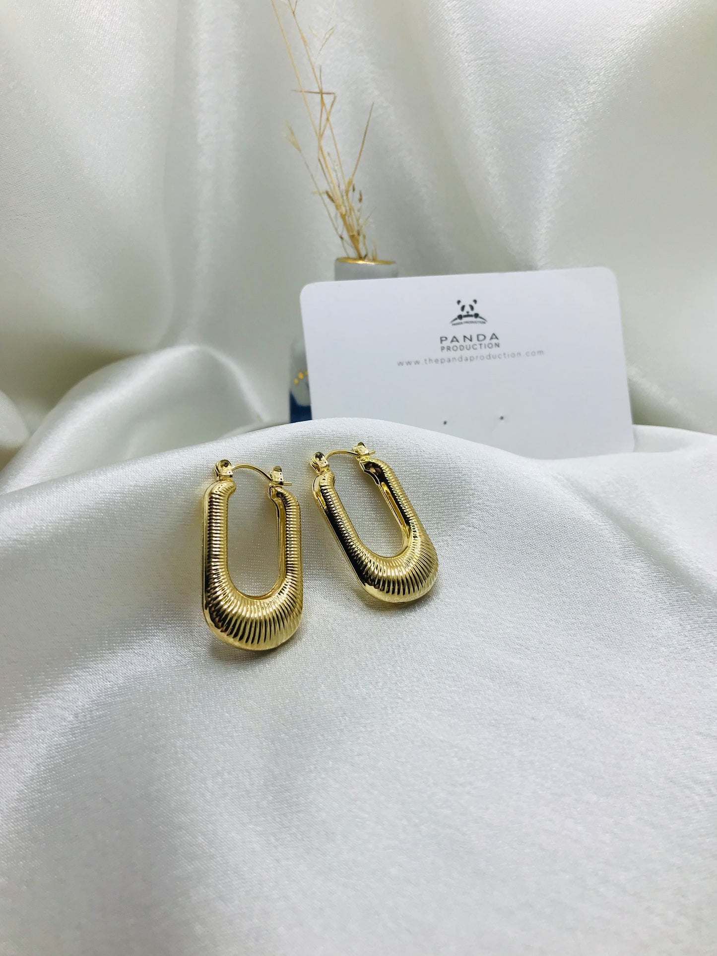 Chunky Gold Oval Hoops