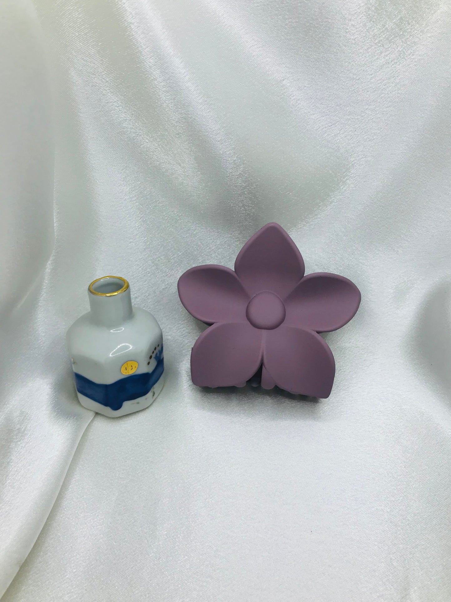 Mate flower Hair Catcher