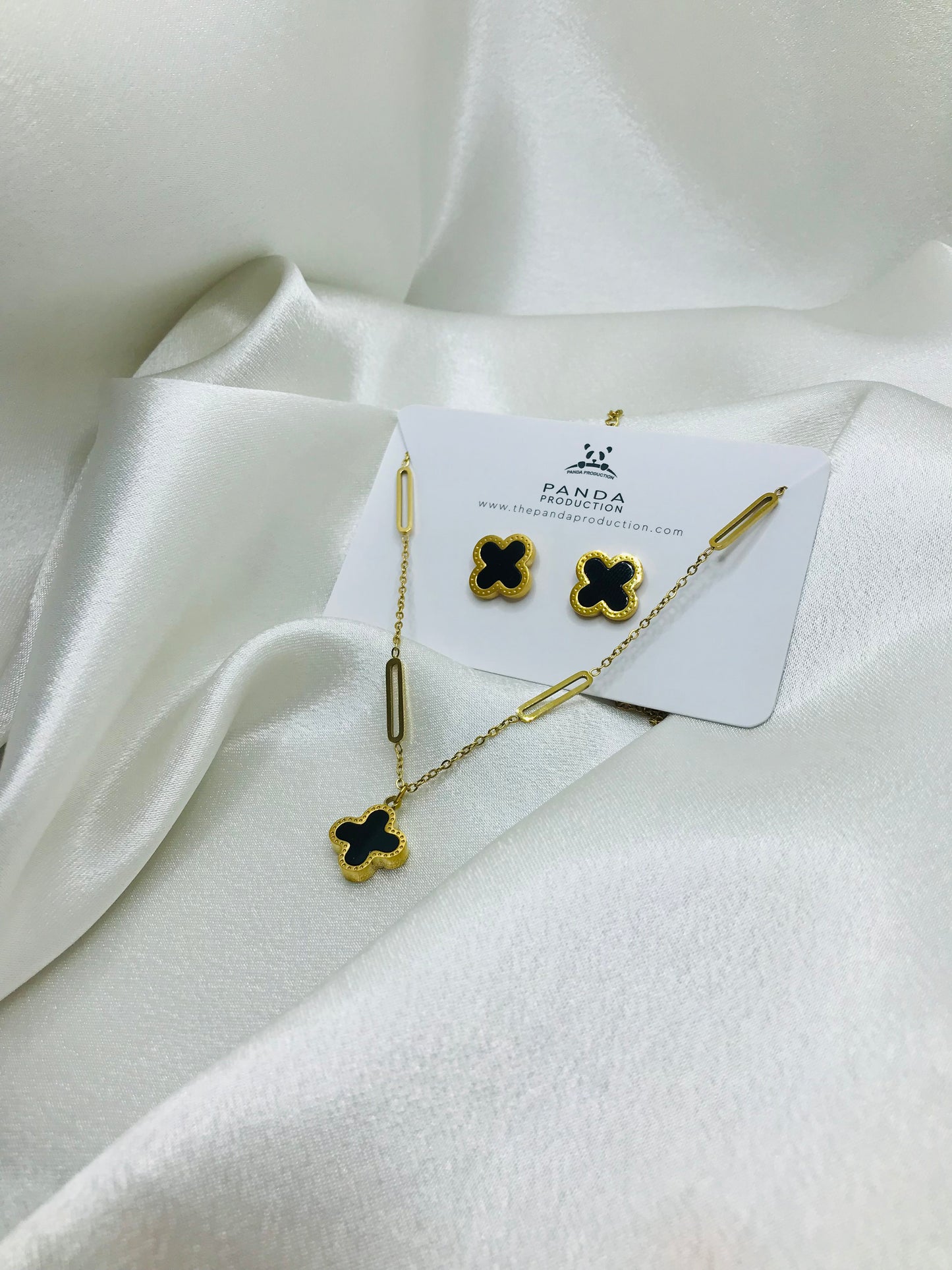 Clover Chain Set