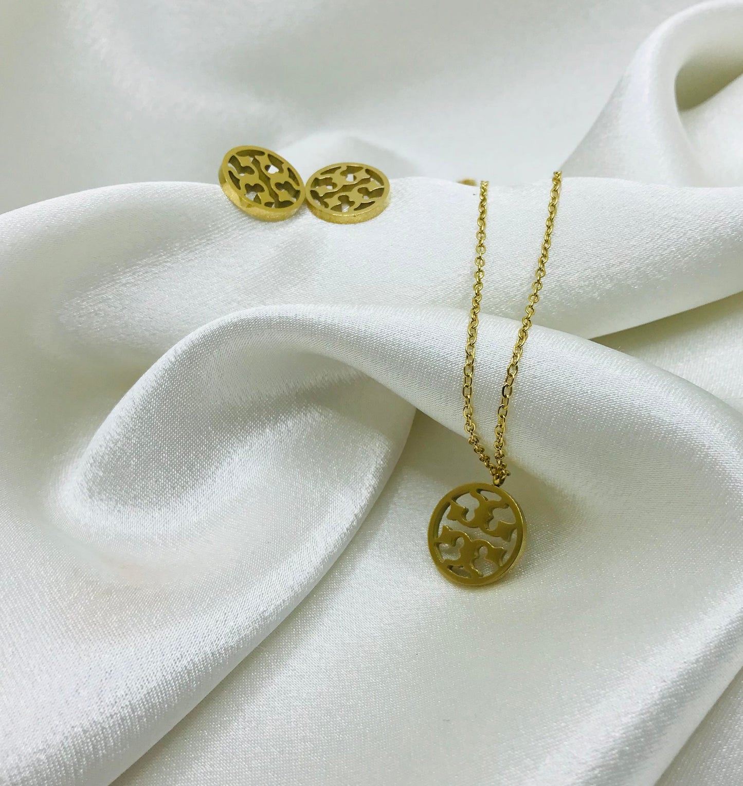 Gold-Plated Interlocking Circle Jewelry Set