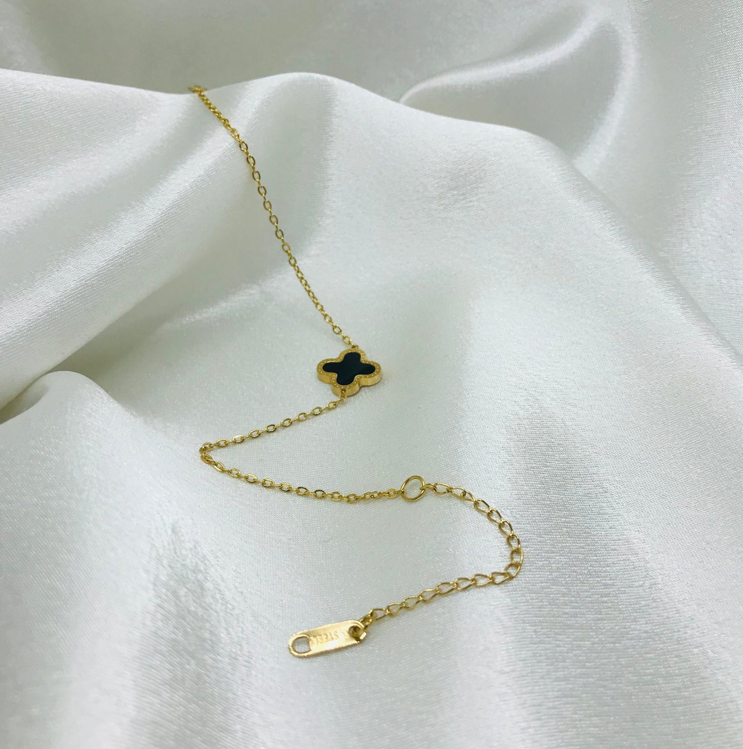 Clover single flower Bracelet