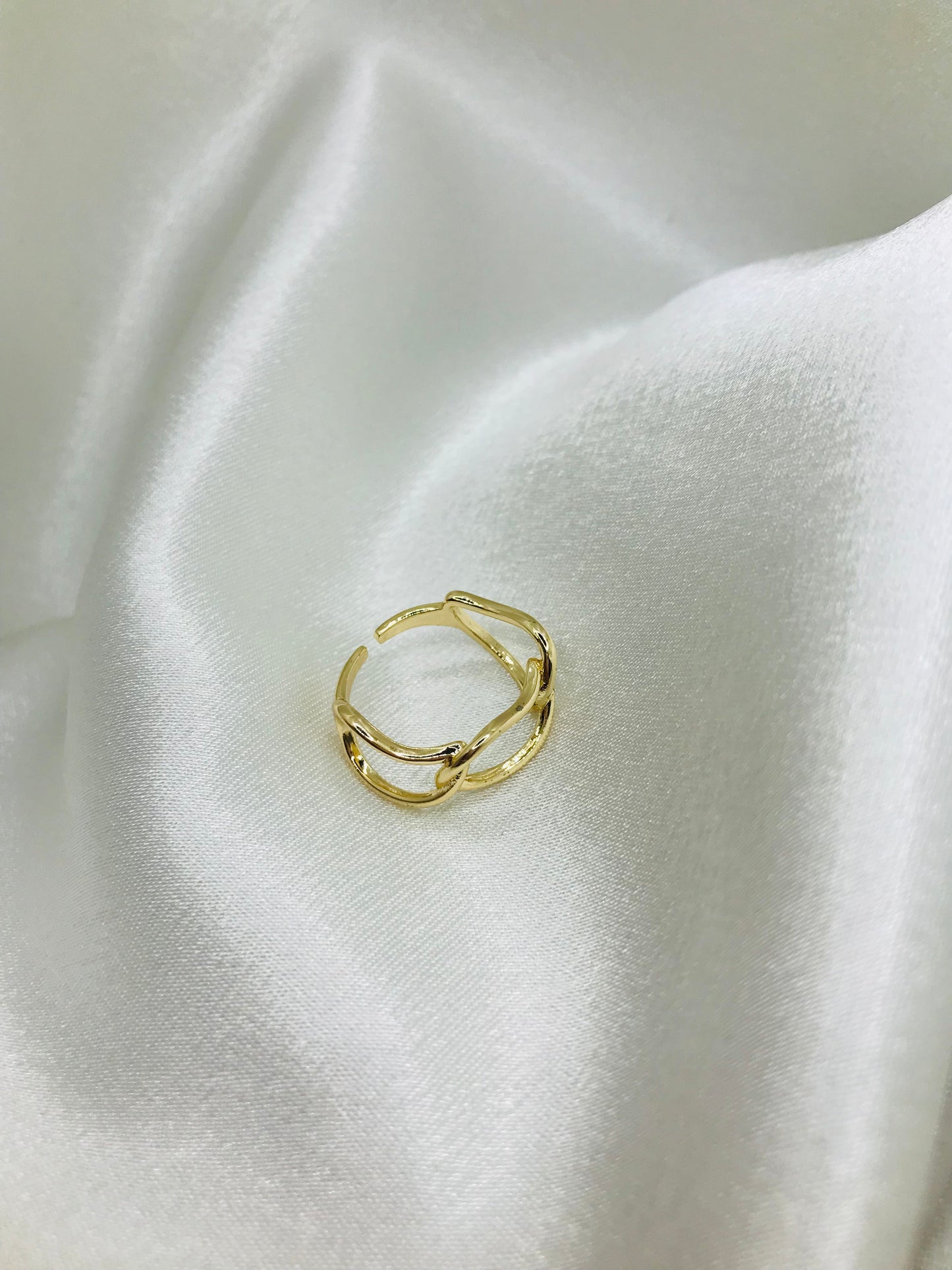 Gold Knot Ring
