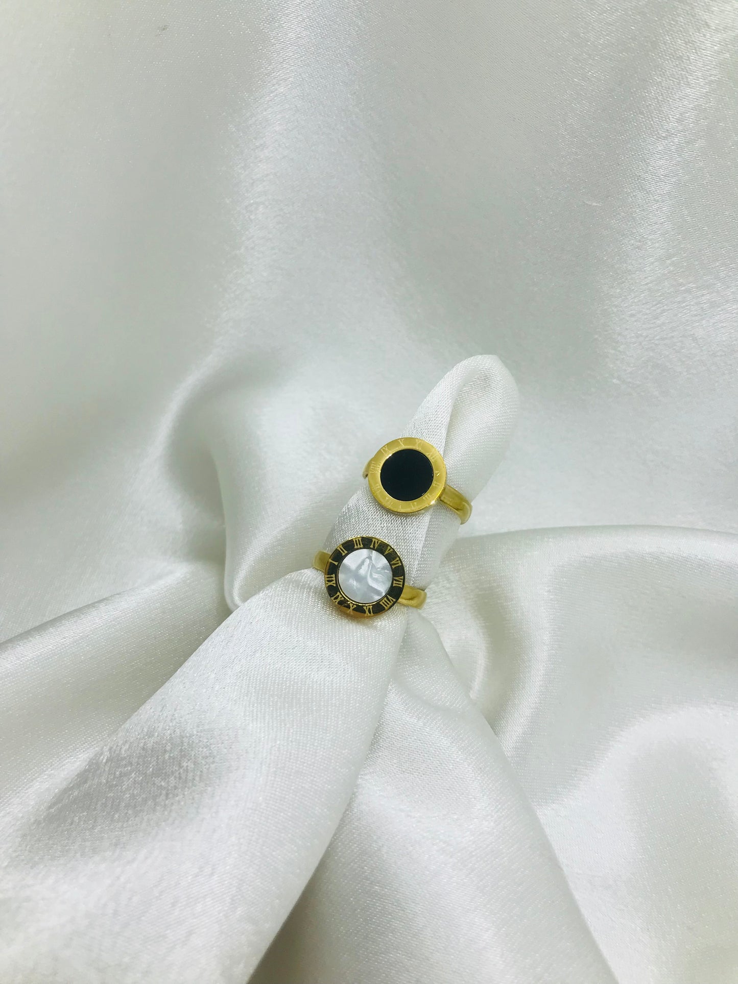 Roman Geometrical Stainless Rings
