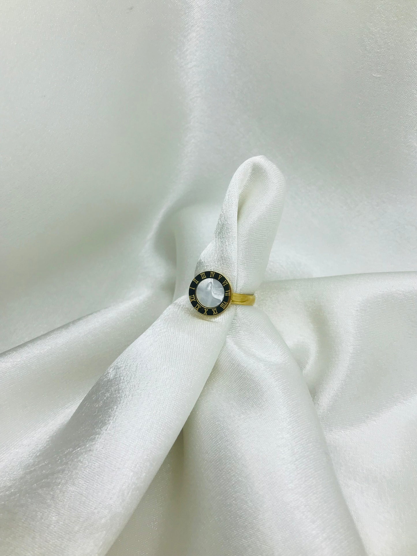 Roman Geometrical Stainless Rings