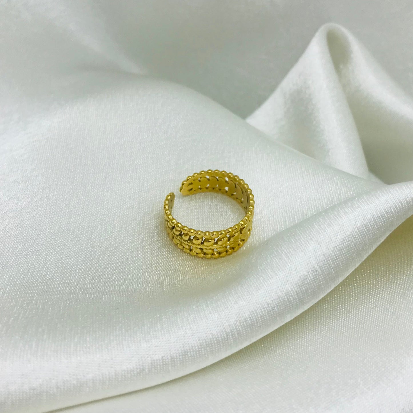 Vintage Open Leaf Ring