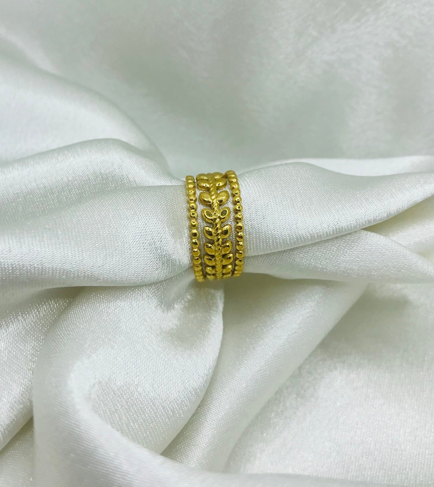 Vintage Open Leaf Ring