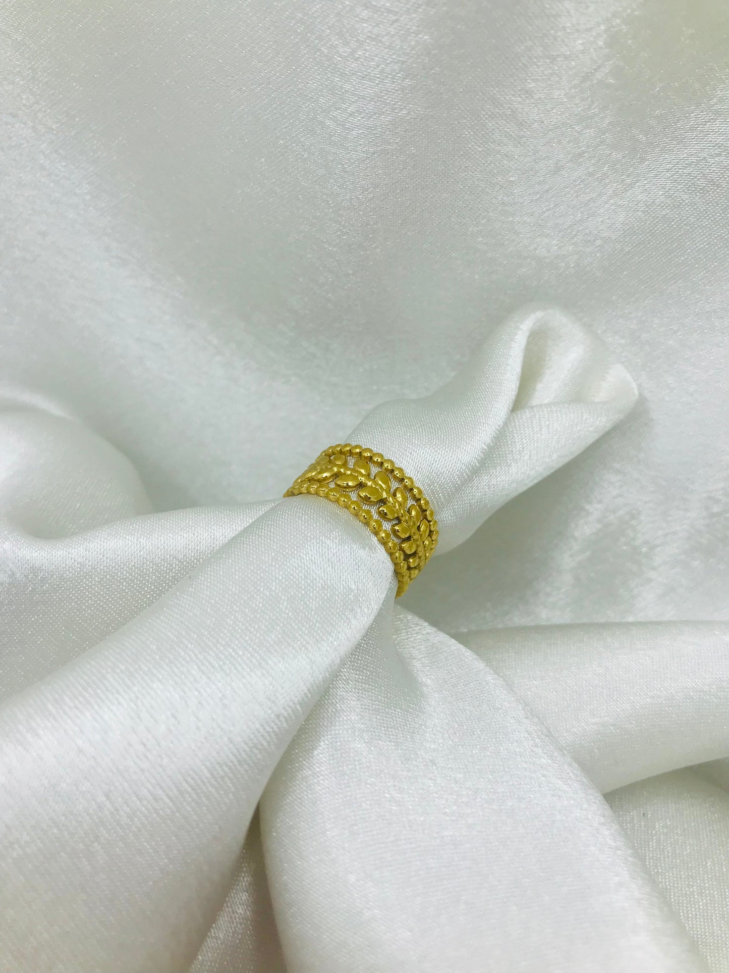 Vintage Open Leaf Ring