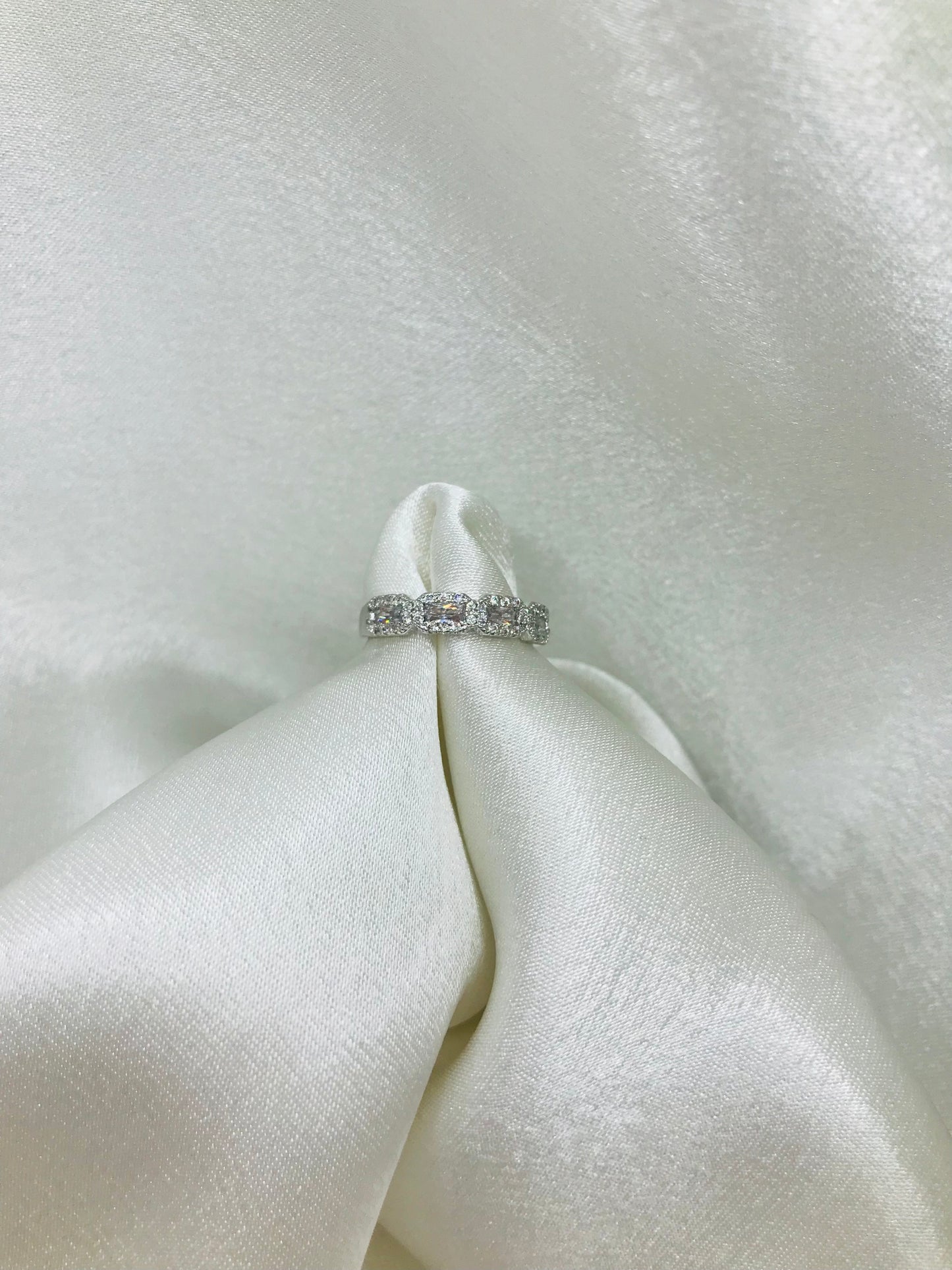 Full Eternity Band Ring