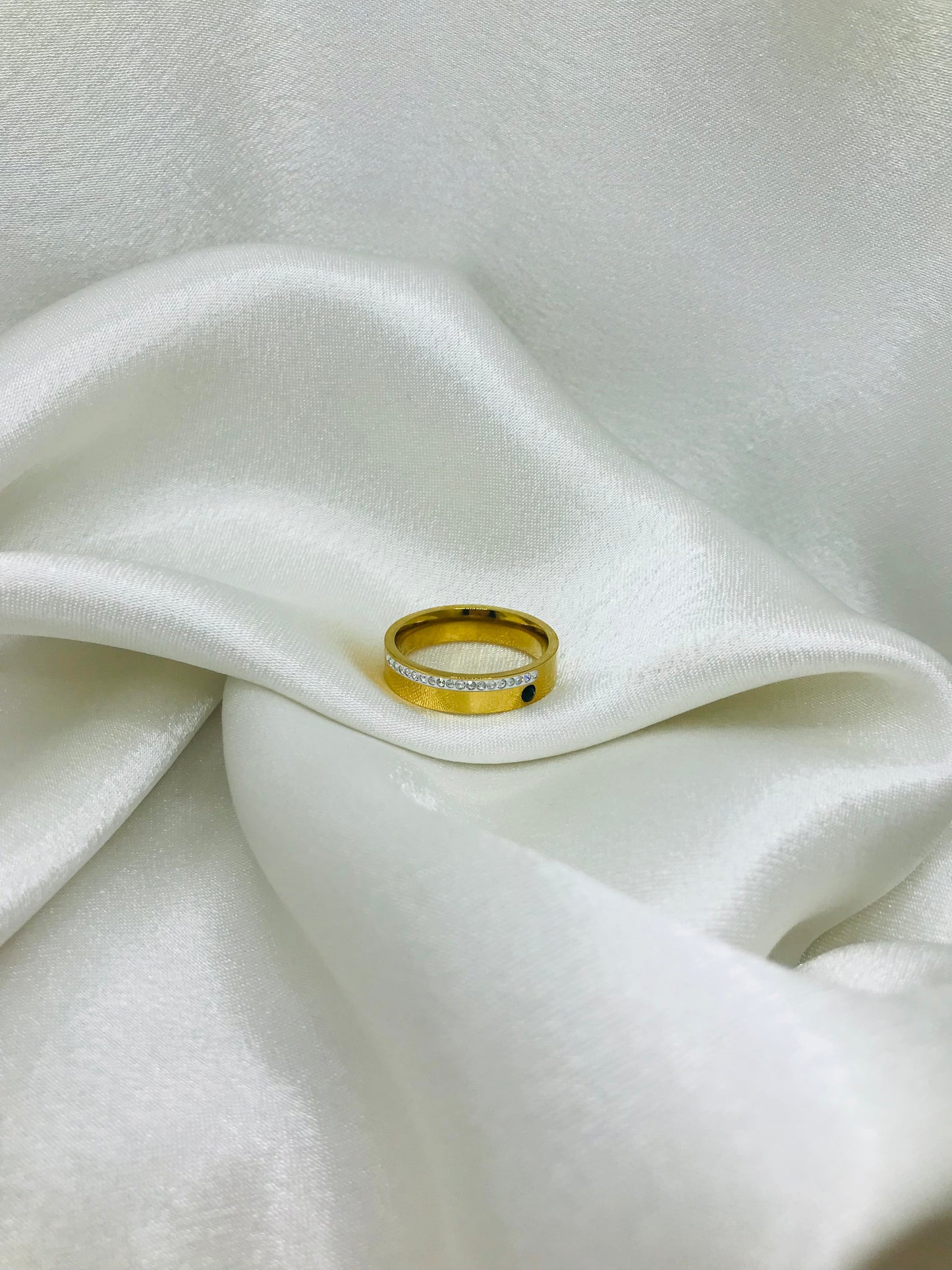 Zirconia Designer Crown Ring
