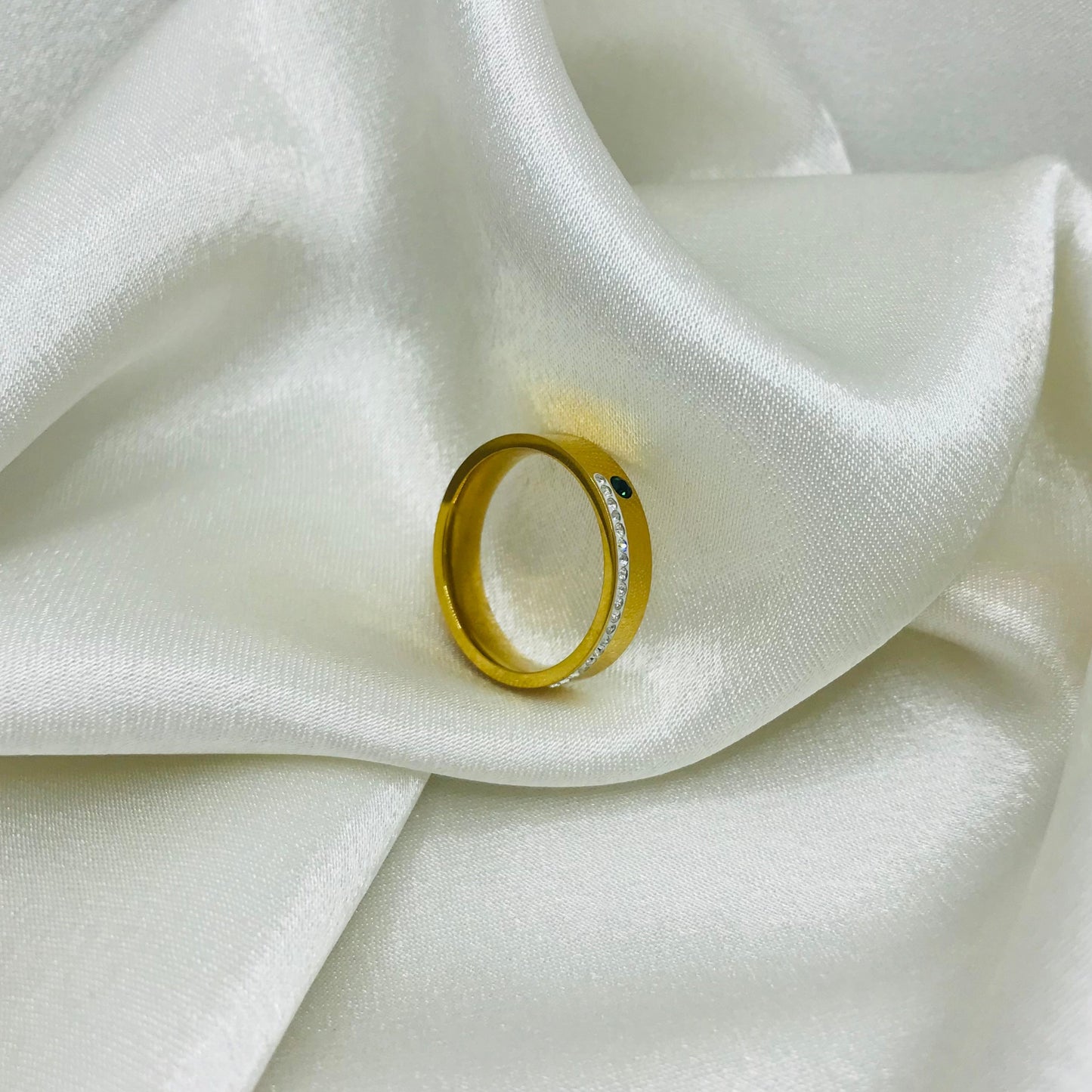 Zirconia Designer Crown Ring