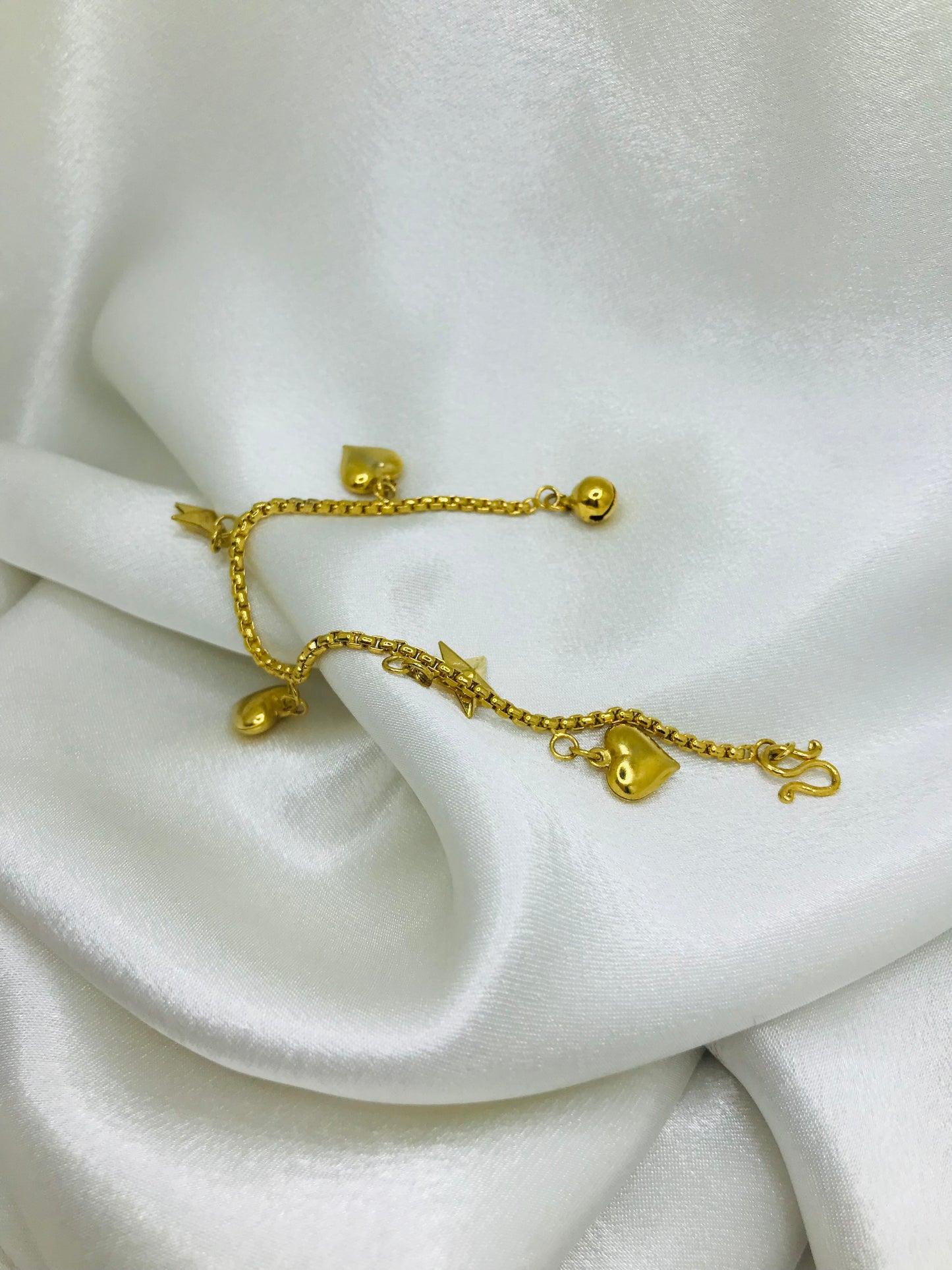Gold Chain Brecelet