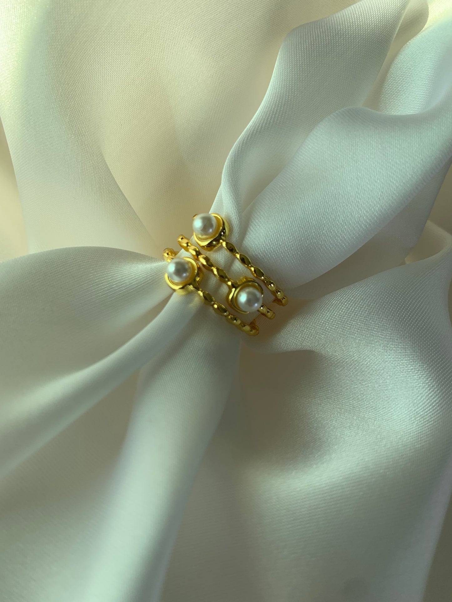 Elegant Pearl Ring