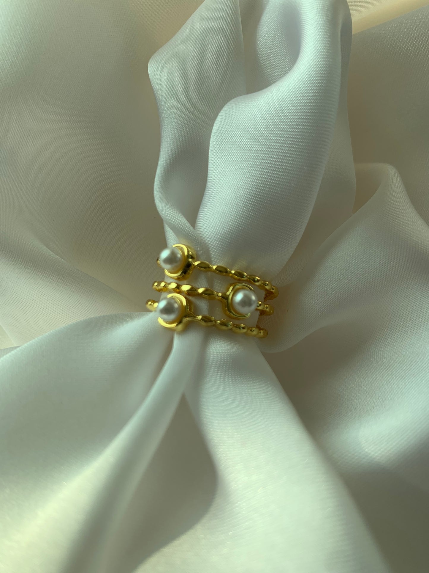 Elegant Pearl Ring