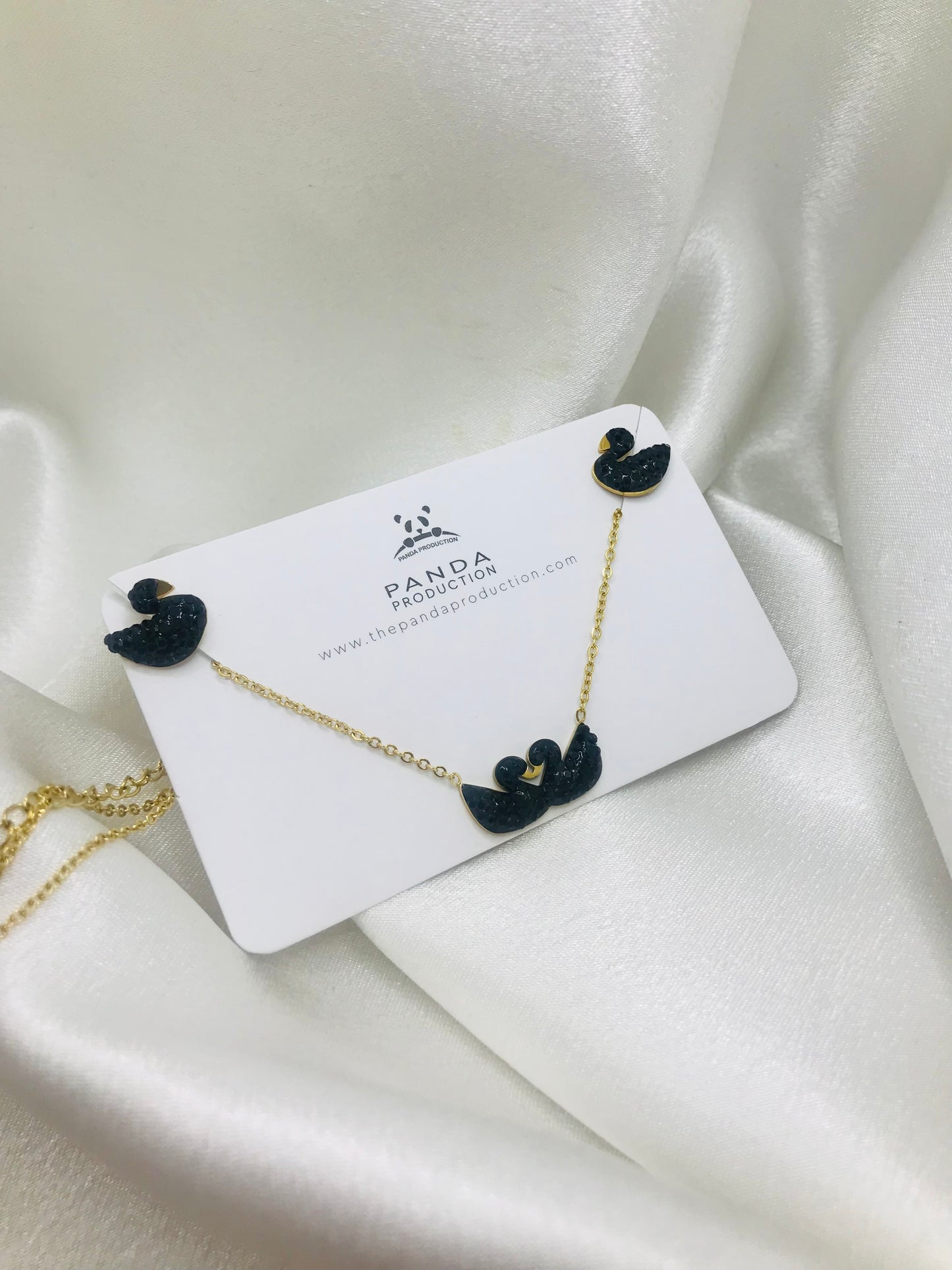 Black Swan Necklace and Earrings Set