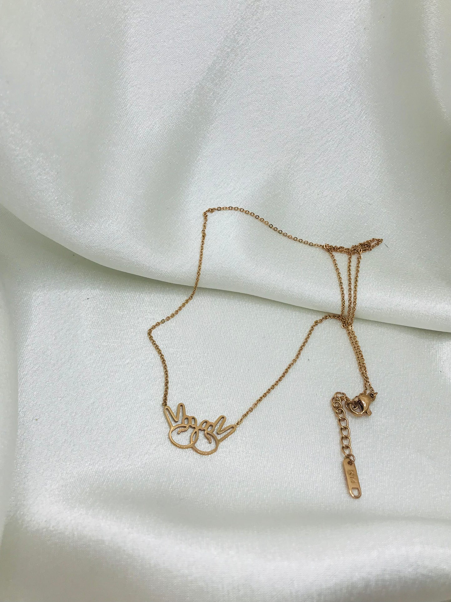 Victory Hands Gold Pendant