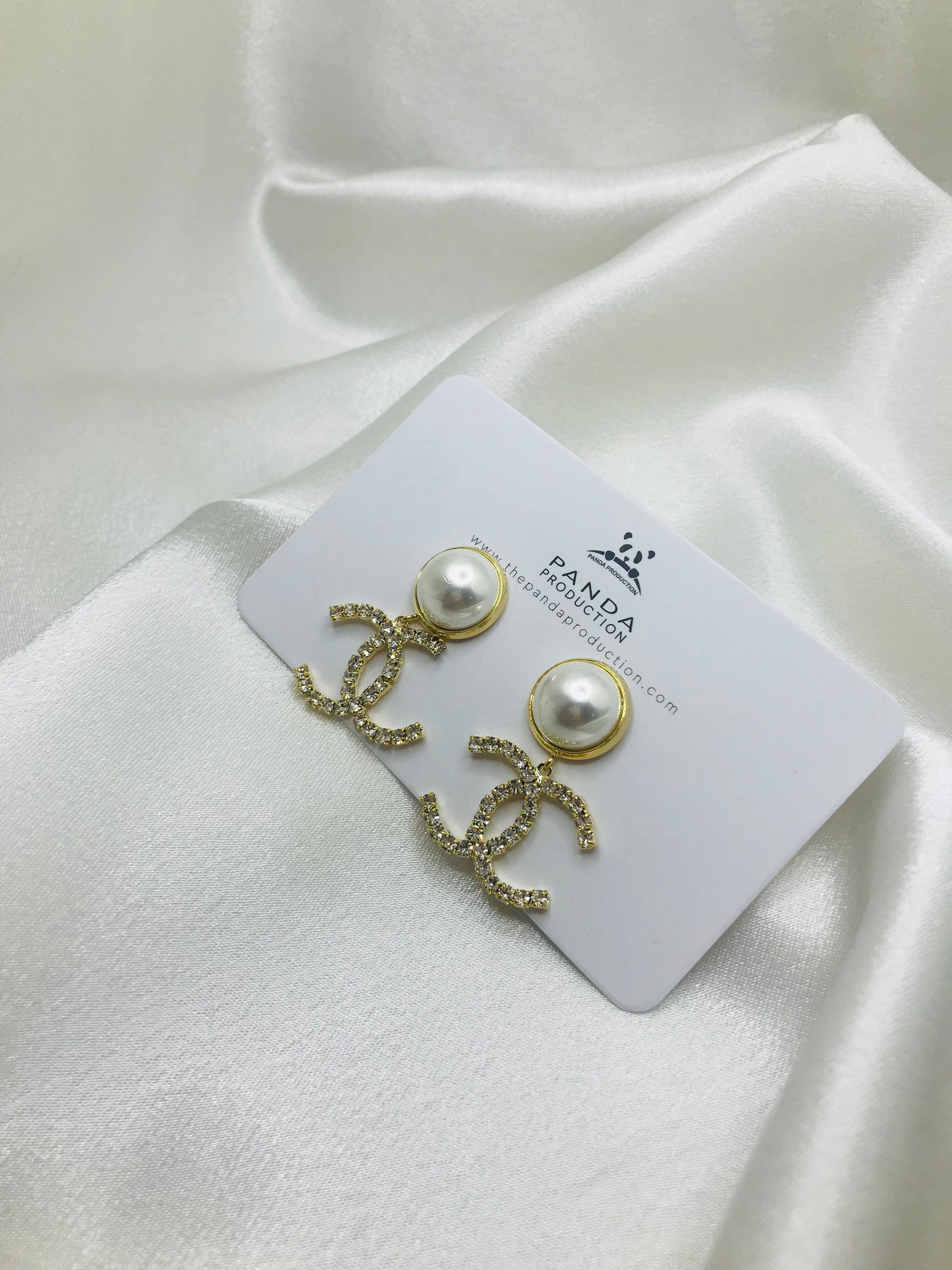 Channel Earrings with Pearl