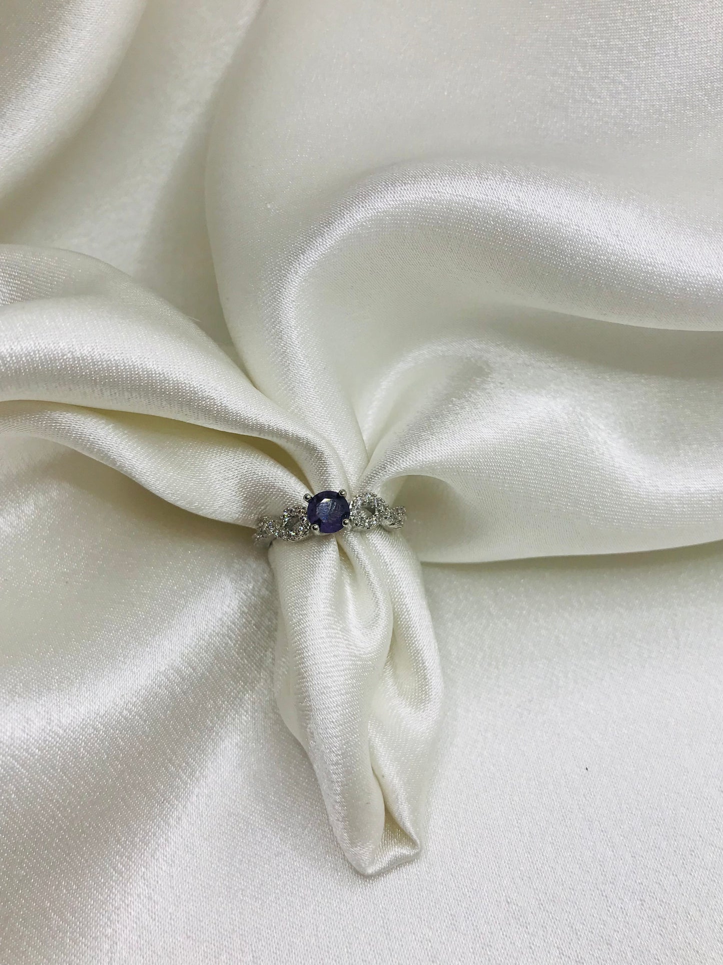 Minimalist Silver Ring with Oval Stones