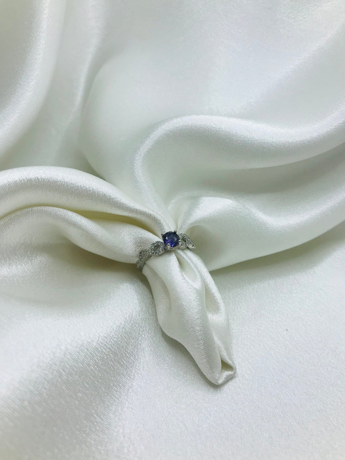 Minimalist Silver Ring with Oval Stones