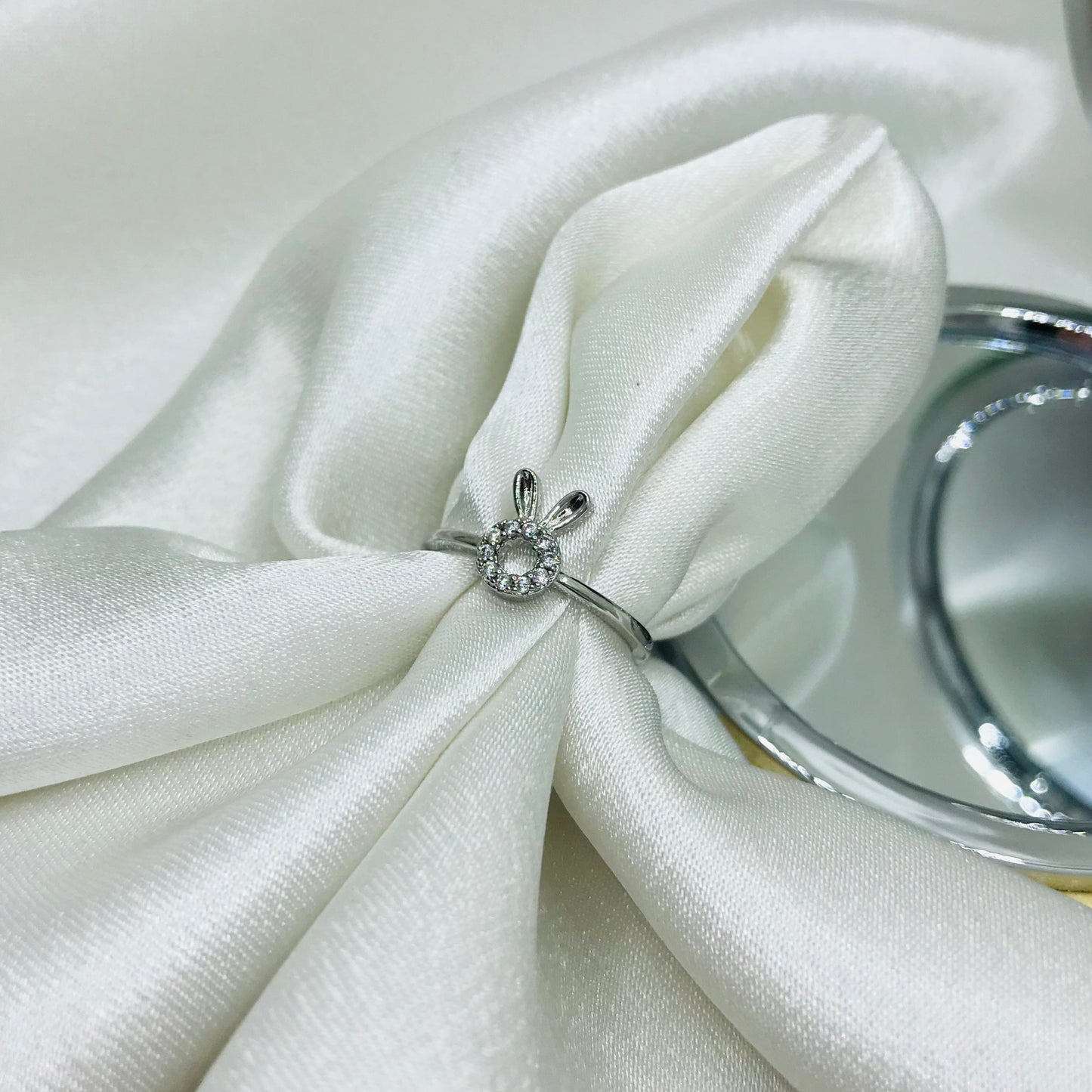 Rabbit Diamond Ring