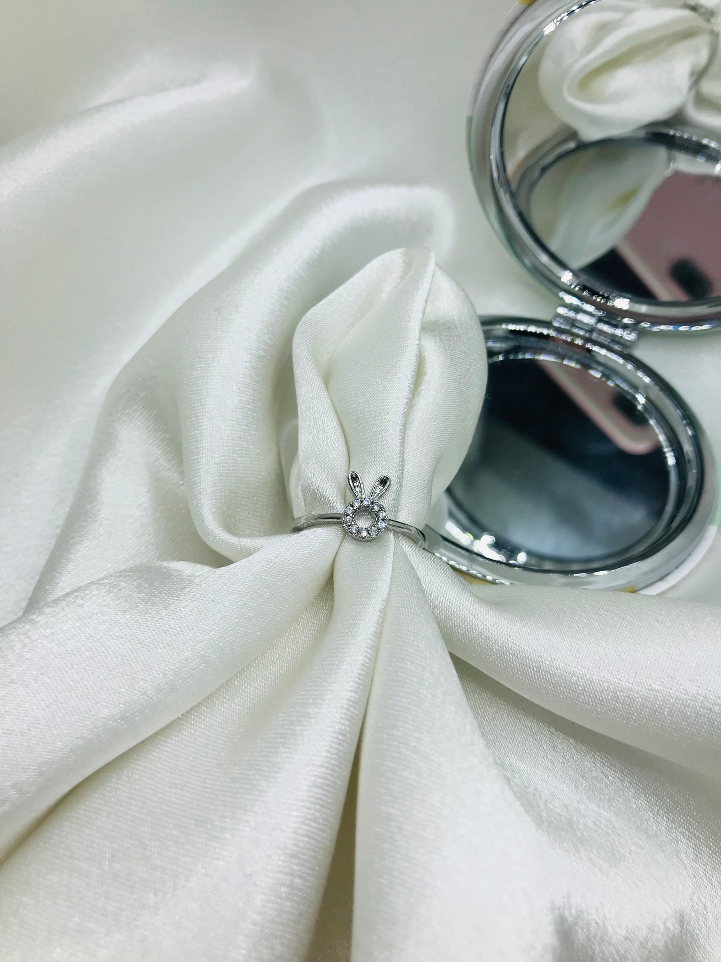 Rabbit Diamond Ring
