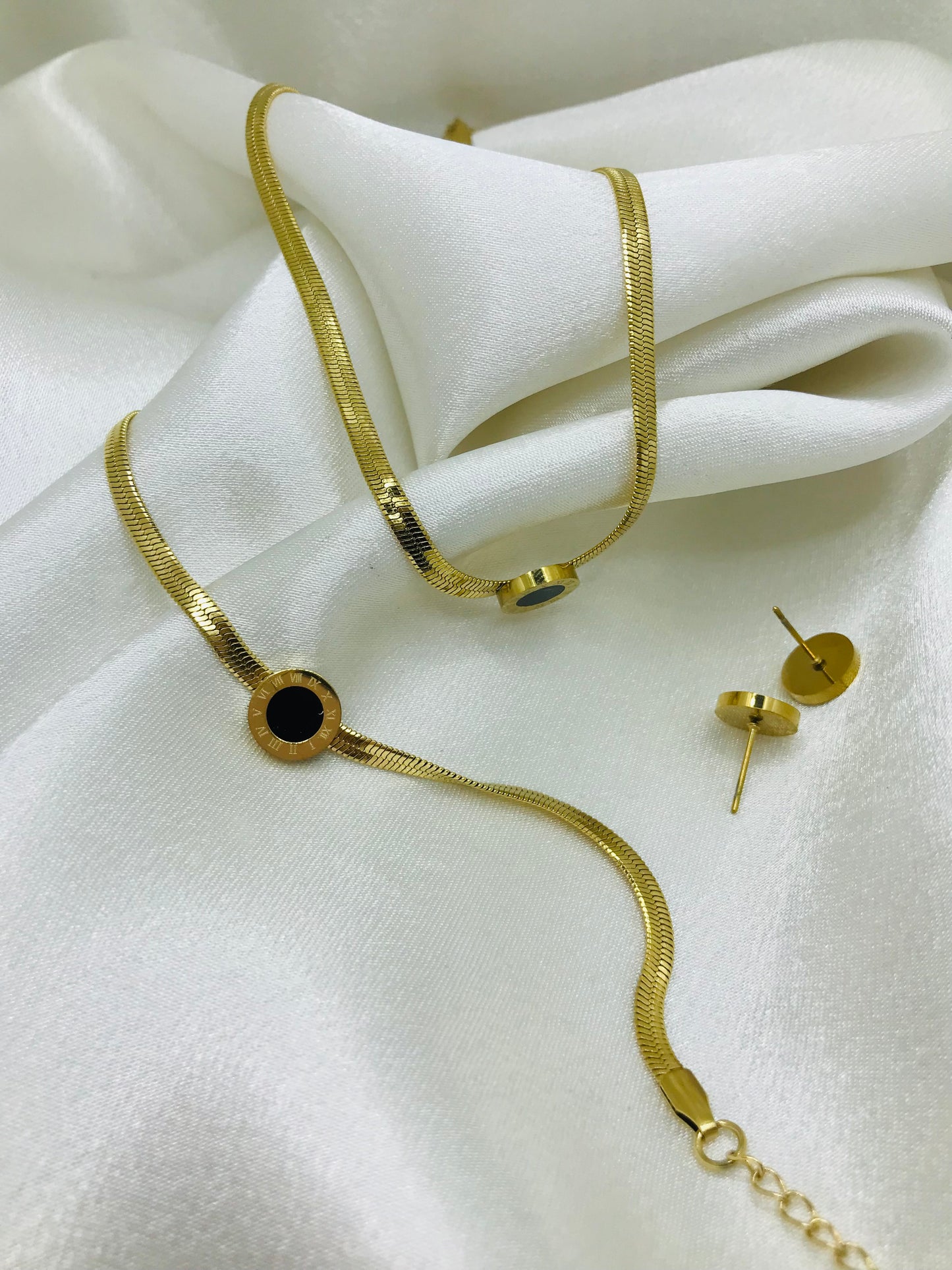 Roman Snake Chain Gold Jewelry Set