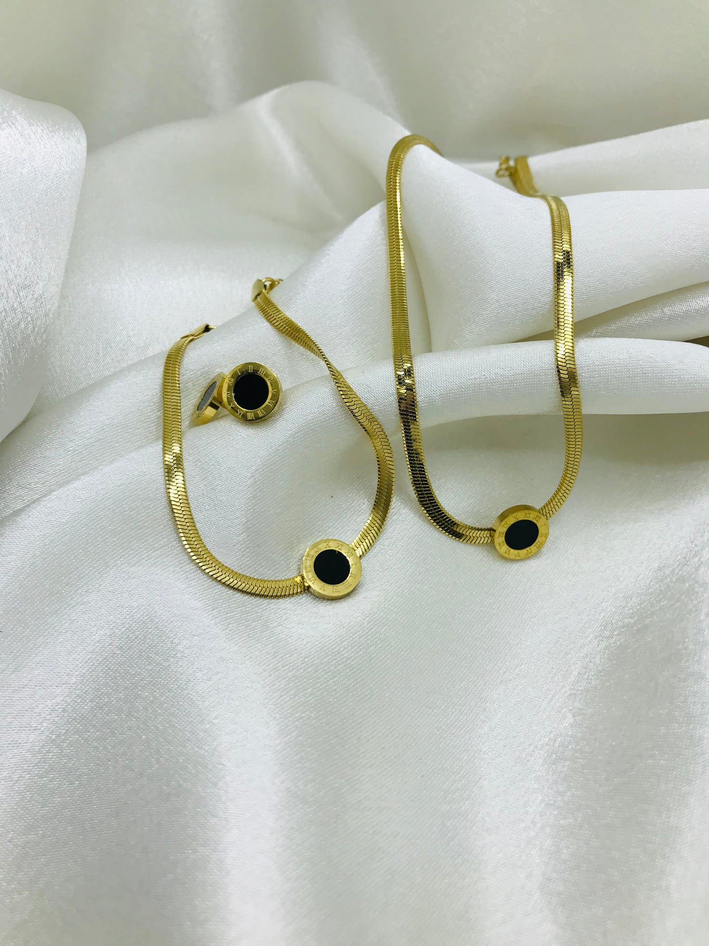 Roman Snake Chain Gold Jewelry Set