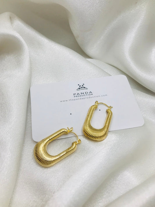 Chunky Gold Oval Hoops