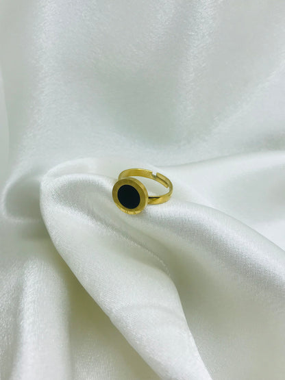 Roman Geometrical Stainless Rings