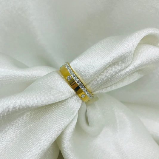Gold Zircon Bands Ring