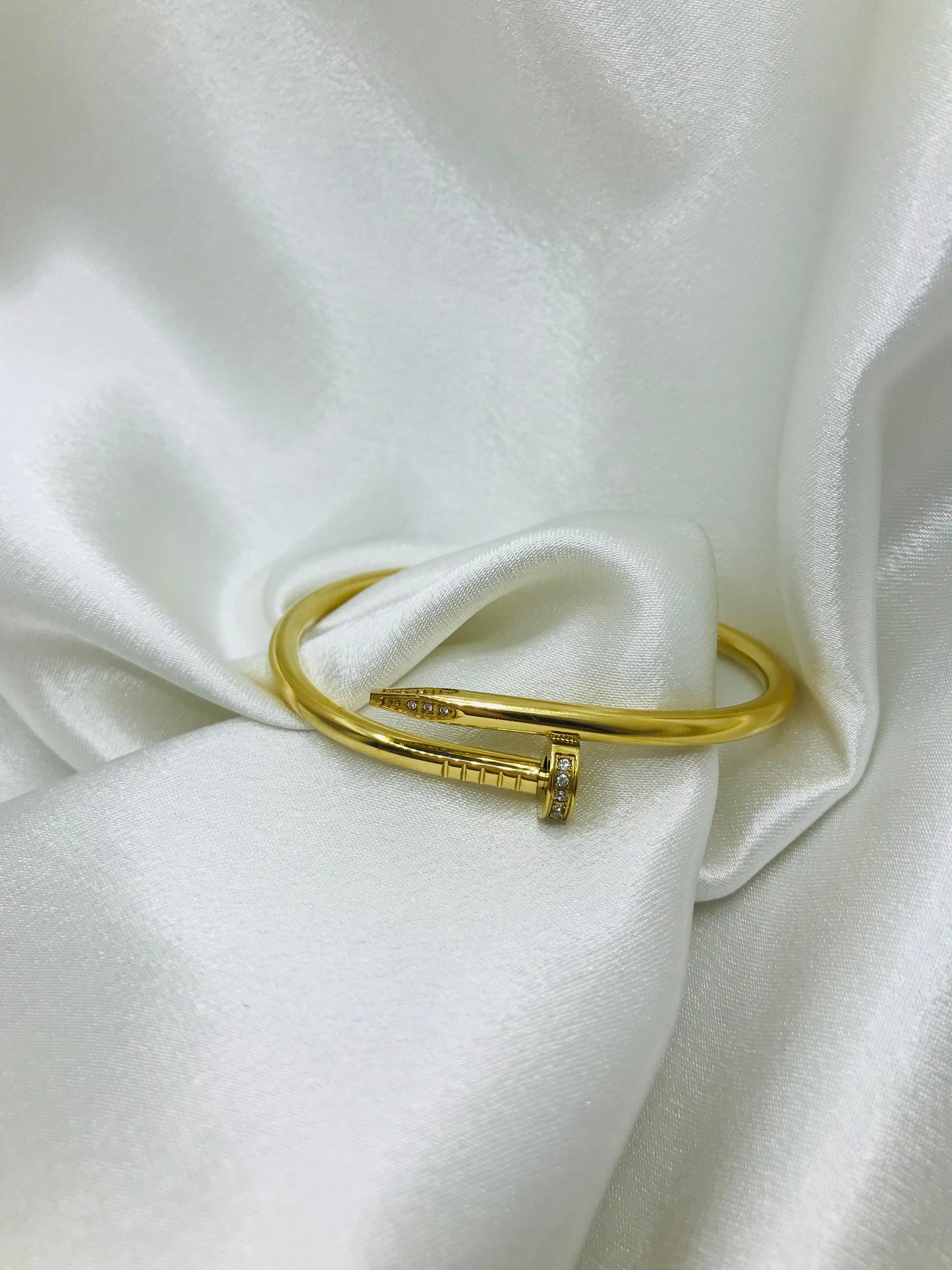 Cartier Inspired Fancy Nail Handcuff