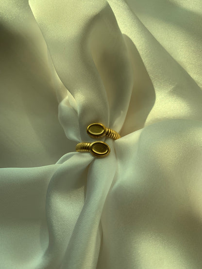 Classic Swirl Ring