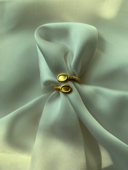 Classic Swirl Ring