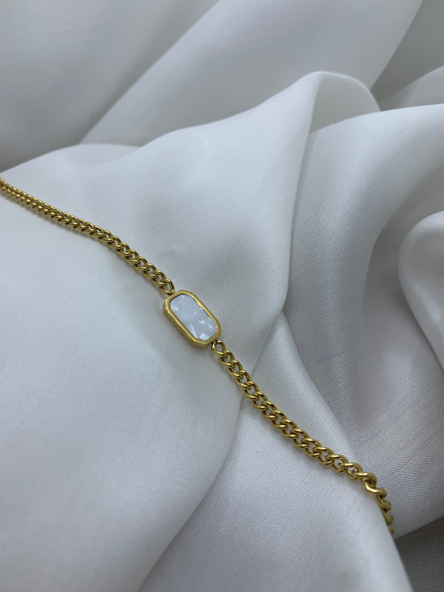 stainless goldplated bracrelet