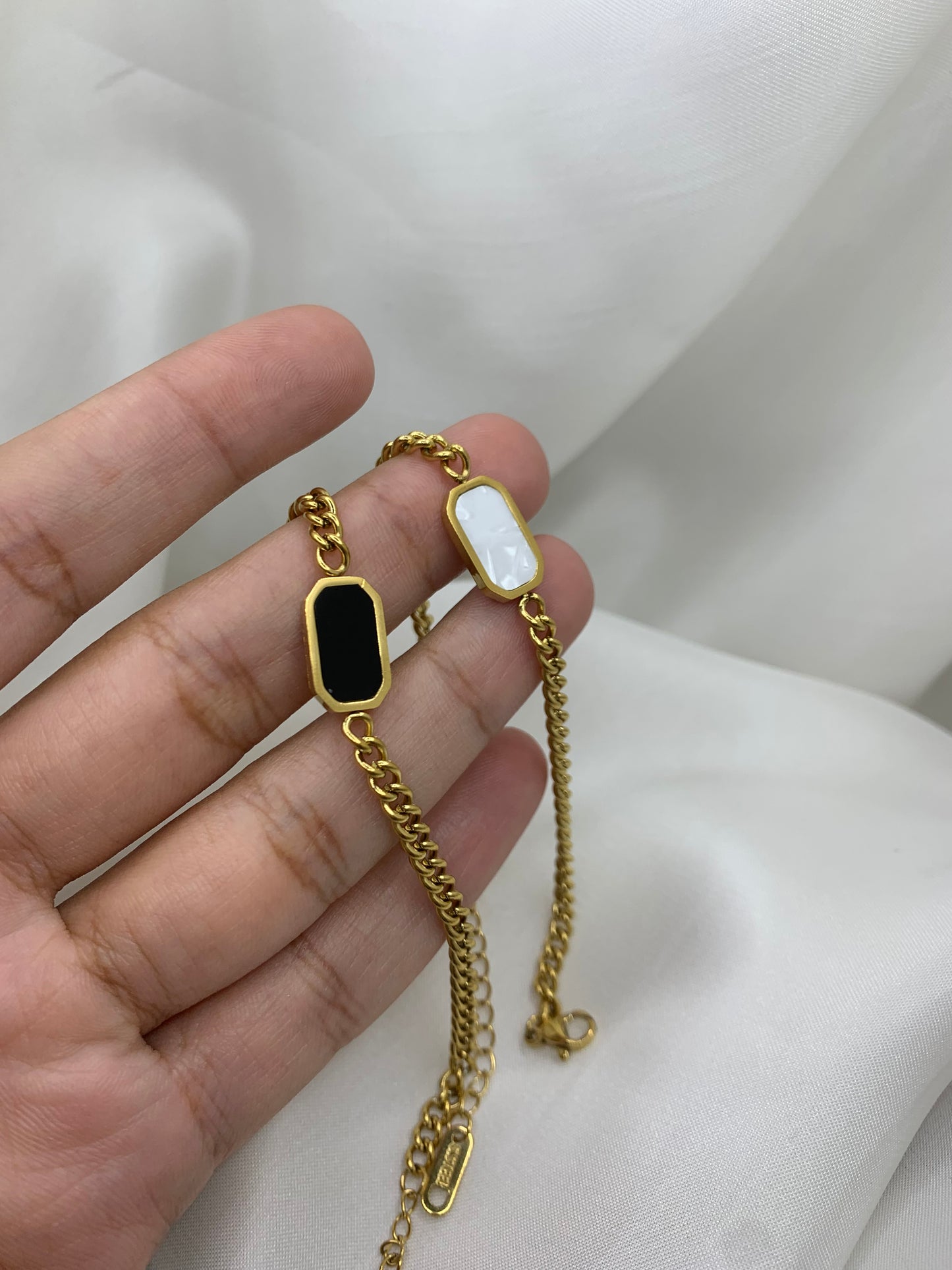 stainless goldplated bracrelet