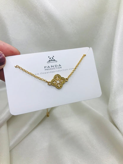 Vintage Gold Clover Bracelet