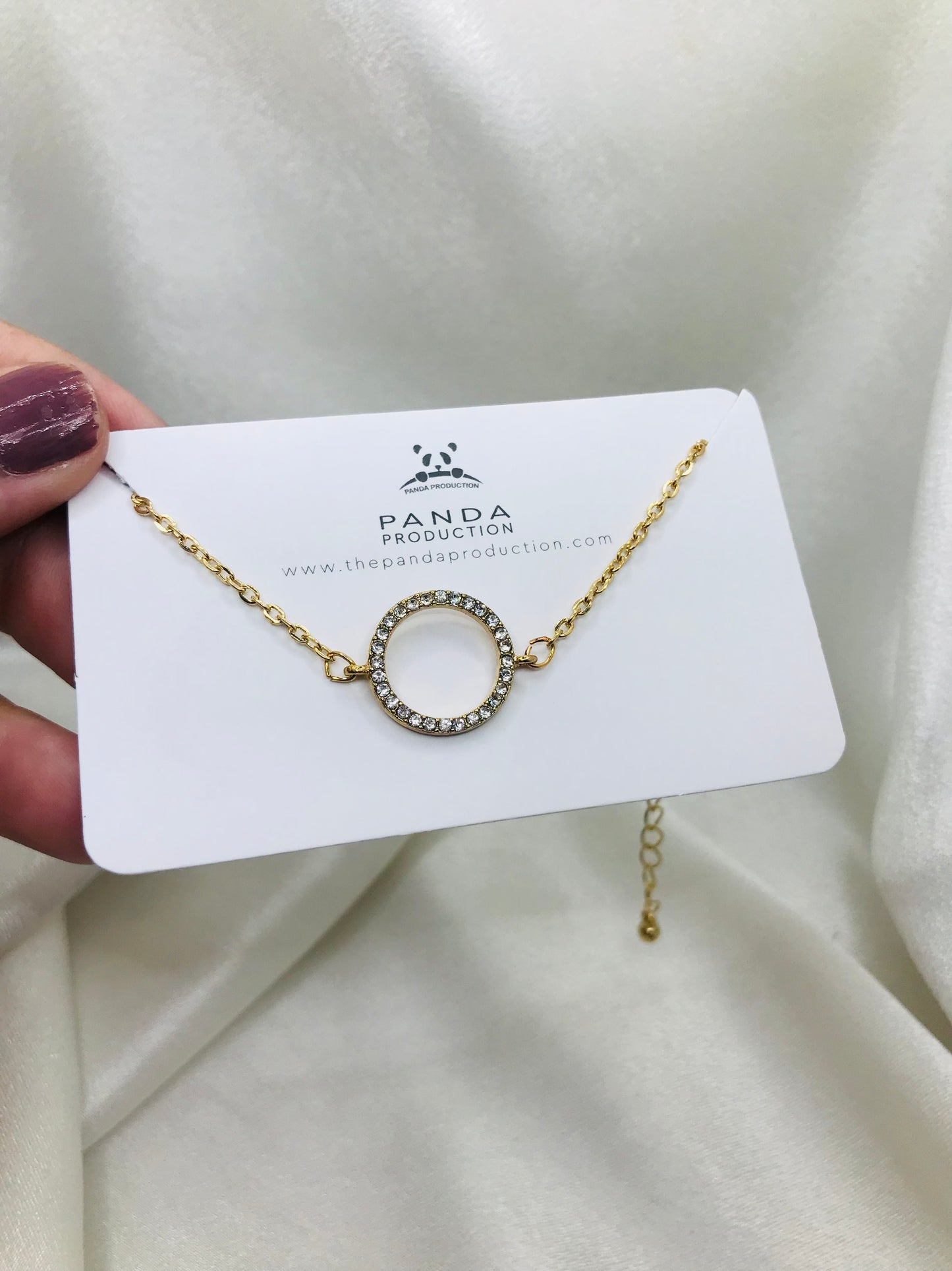 Minimalist Circle Pendant Bracelet