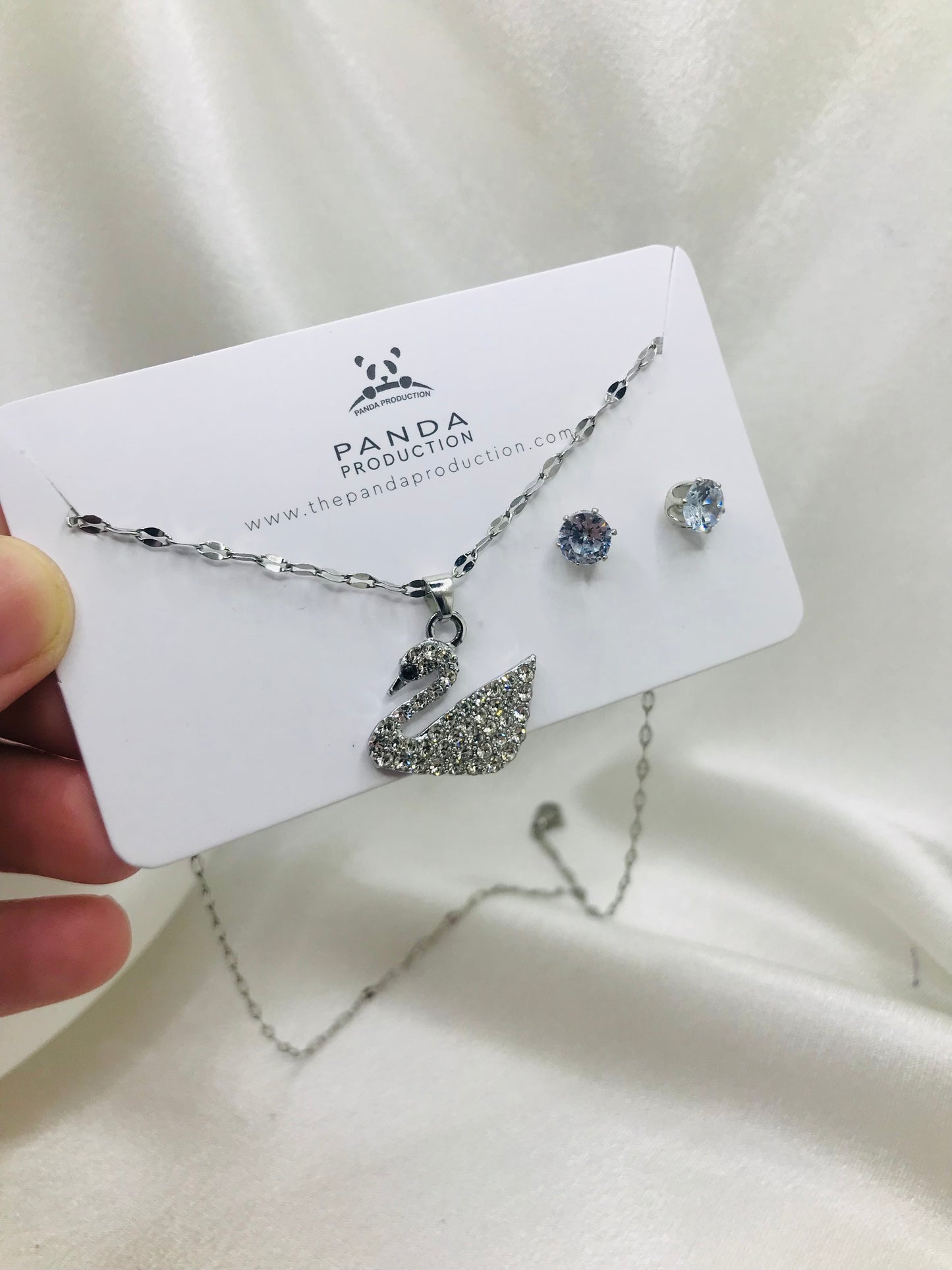 Swan Necklace and Earrings Set