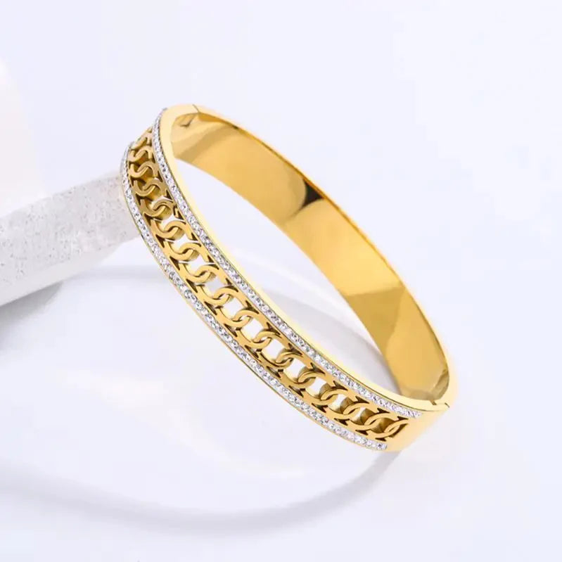Luxe Chain Bangle