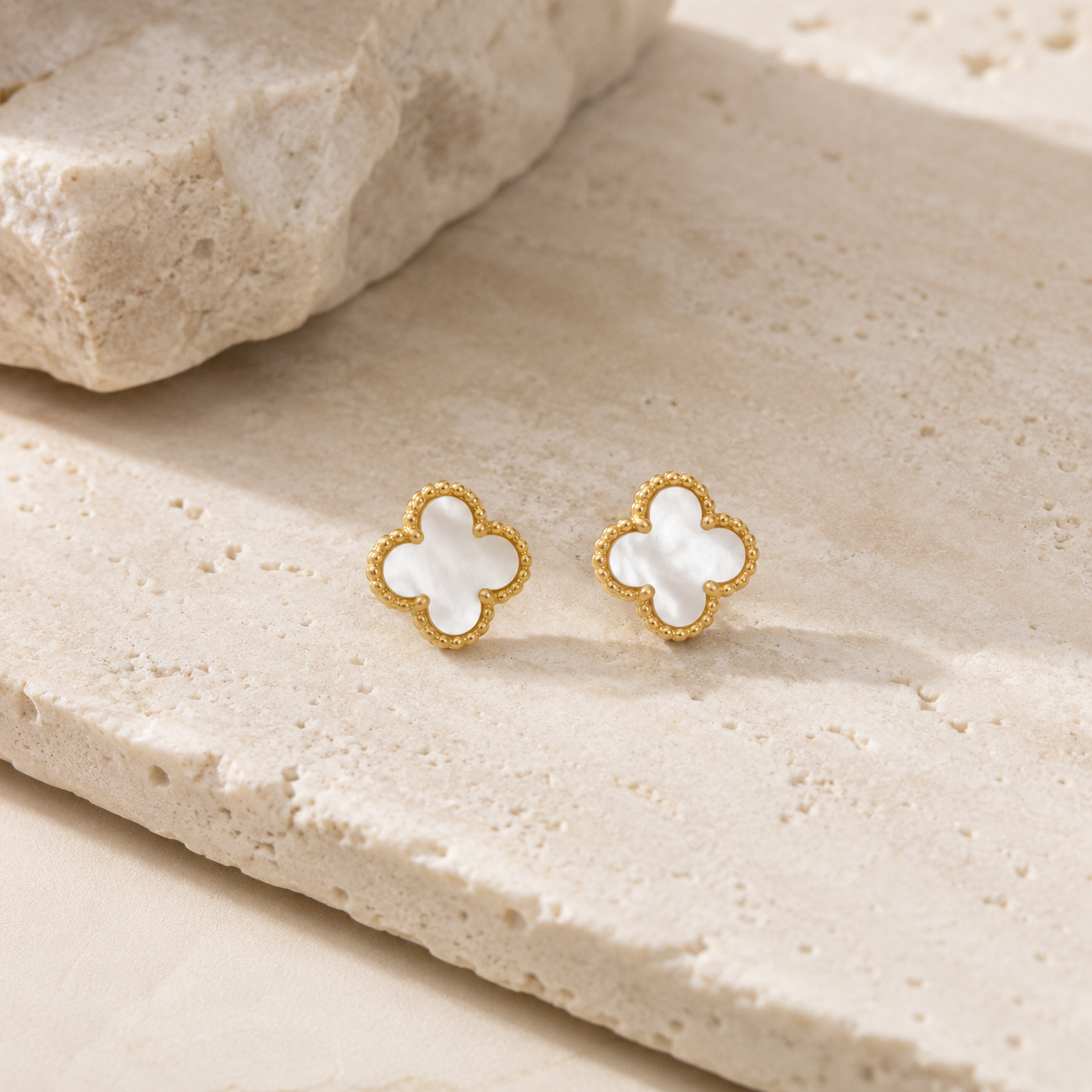 Clover Studs
